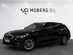BMW 3 Series 330e 2021