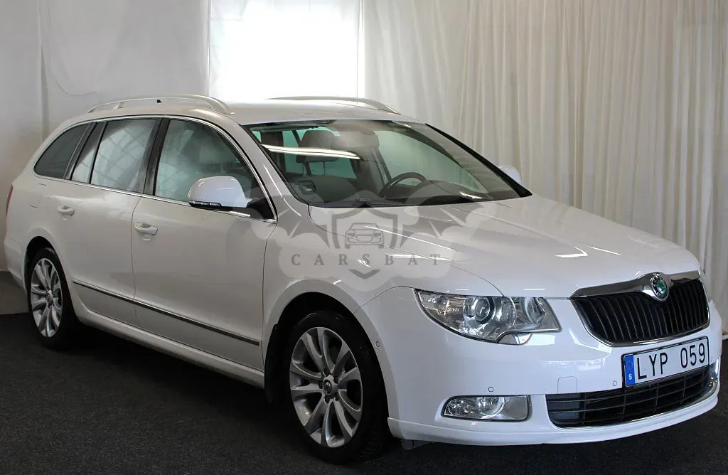 Skoda Superb 2012