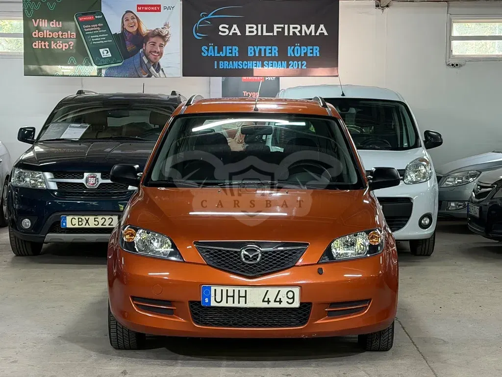 Mazda 2 2003