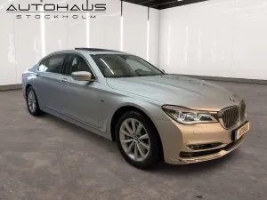BMW 7 Series 750 2016