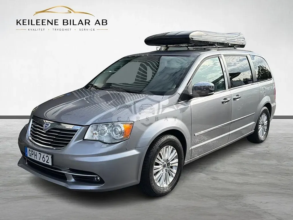 Lancia Voyager 2015