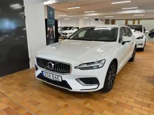 Volvo V60 2022