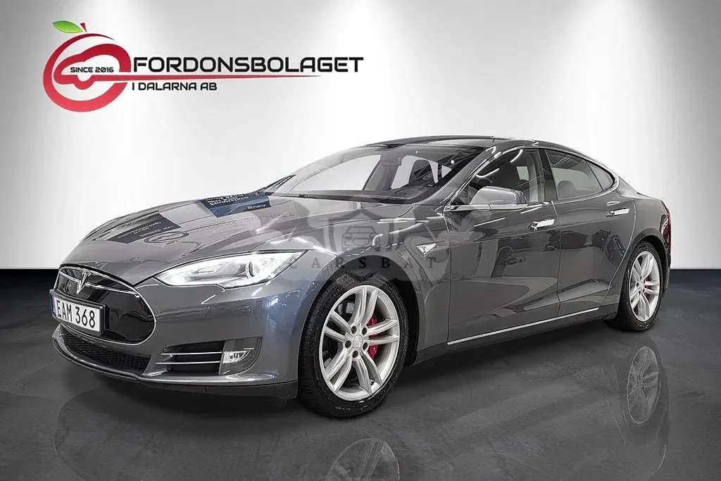 Tesla Model S 2014