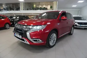 Mitsubishi Outlander 2020