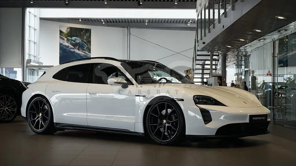 Porsche Taycan 2023