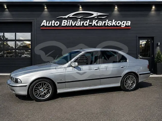 BMW 5 Series 528 2000