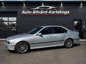 BMW 5 Series 528 2000