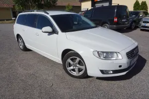 Volvo V70 2015