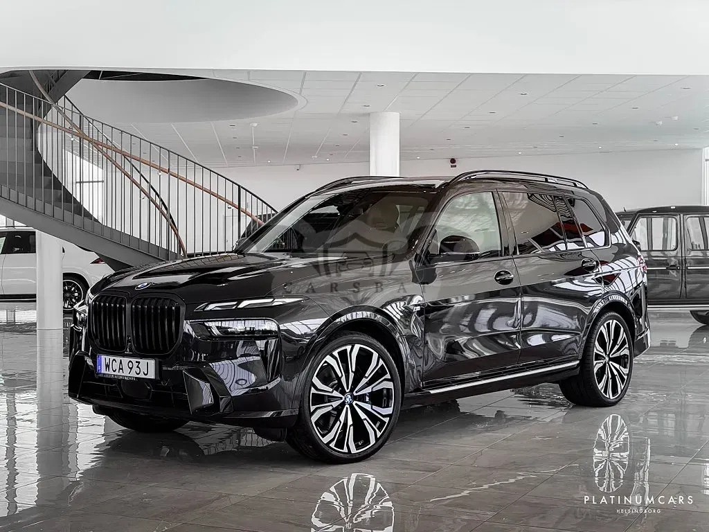 BMW X7 2025