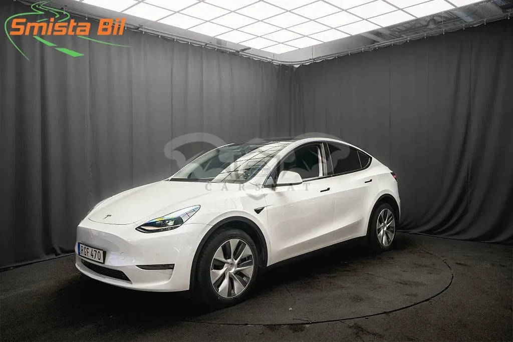 Tesla Model Y 2021
