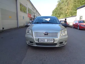 Toyota Avensis 2004