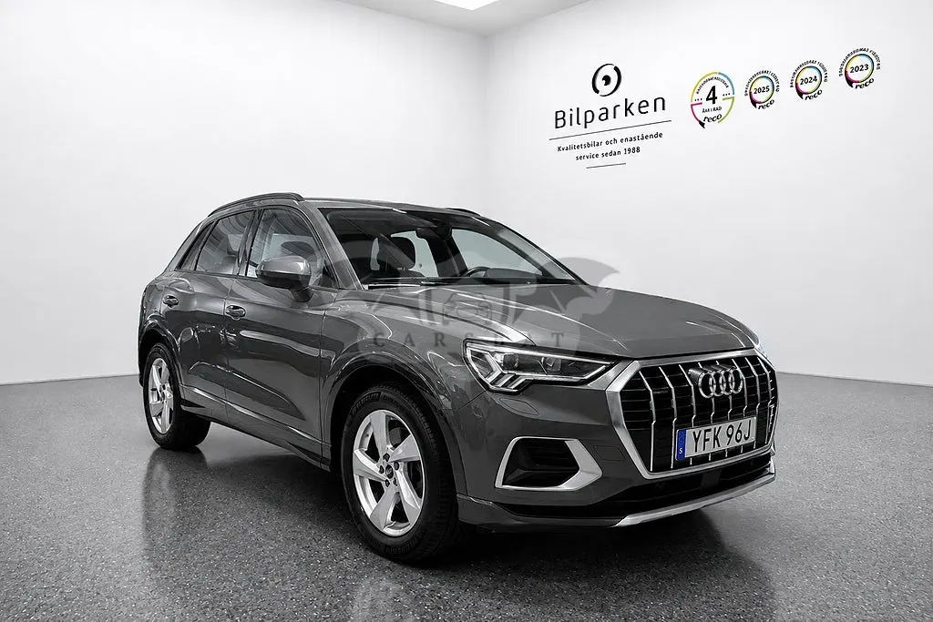 Audi Q3 2023