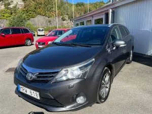 Toyota Avensis 2013
