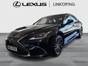Lexus ES 2024