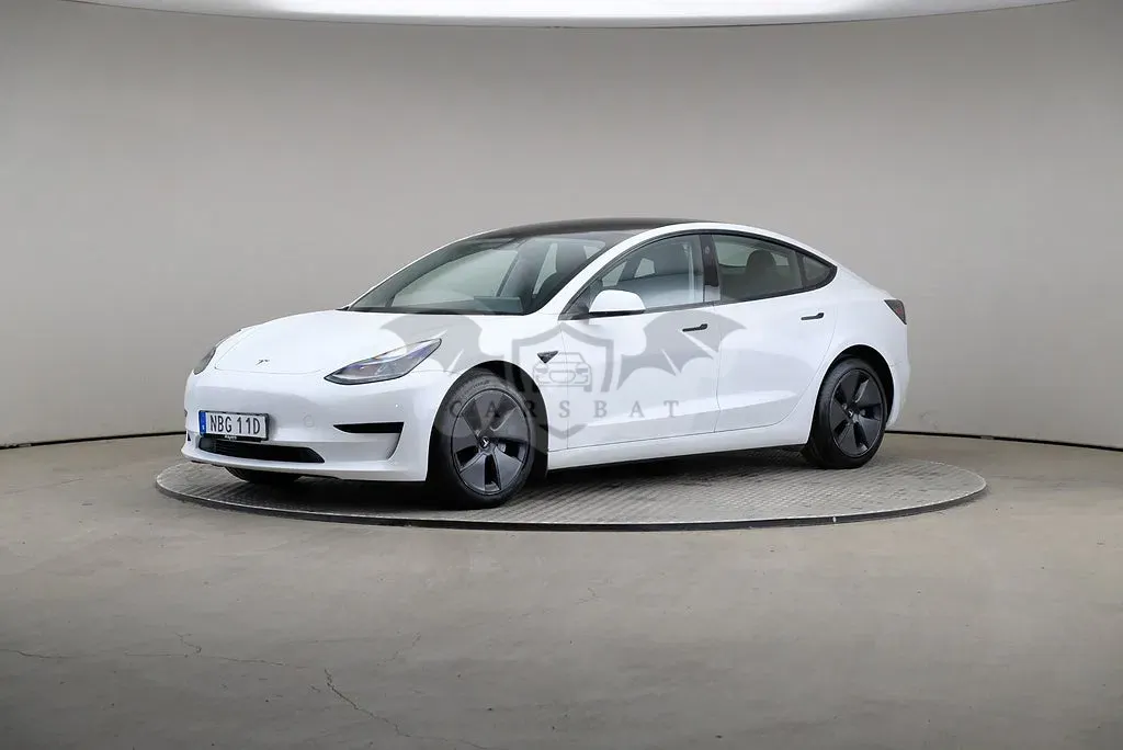 Tesla Model 3 2021
