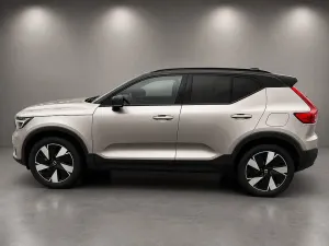 Volvo XC40 2024