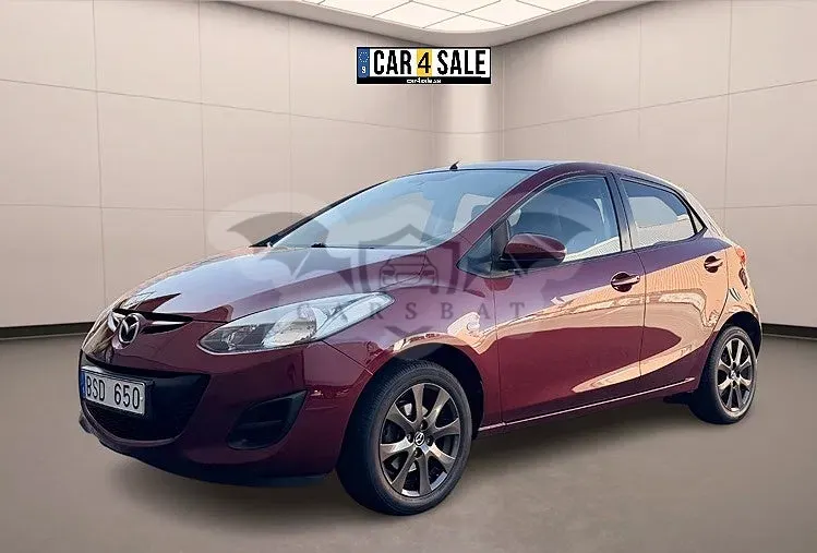 Mazda 2 2013