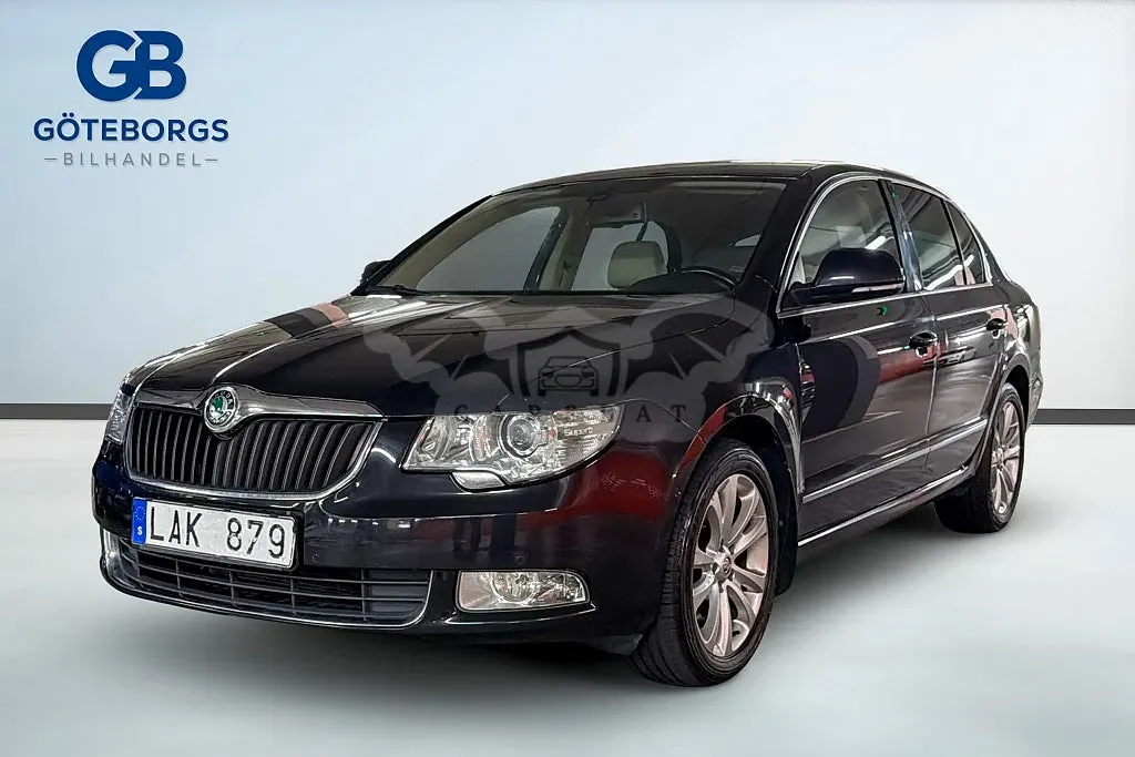 Skoda Superb 2011