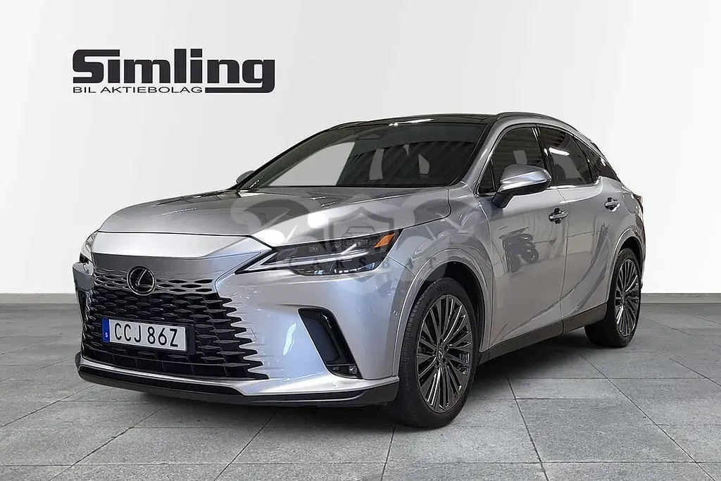 Lexus RX 2023