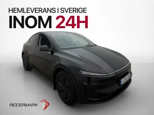 Tesla Model Y 2025