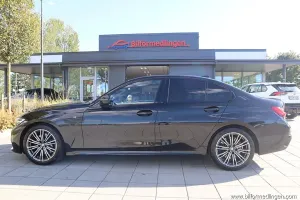 BMW 3 Series 330 2020