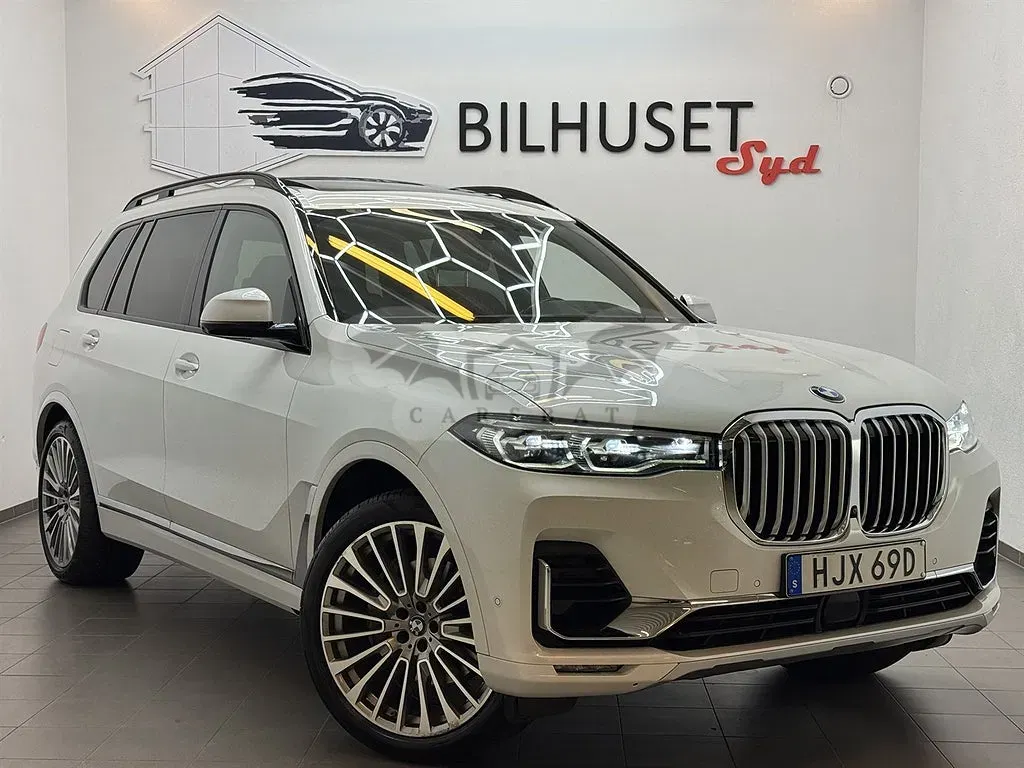 BMW X7 2021