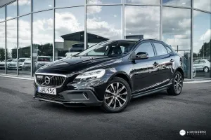 Volvo V40 2019