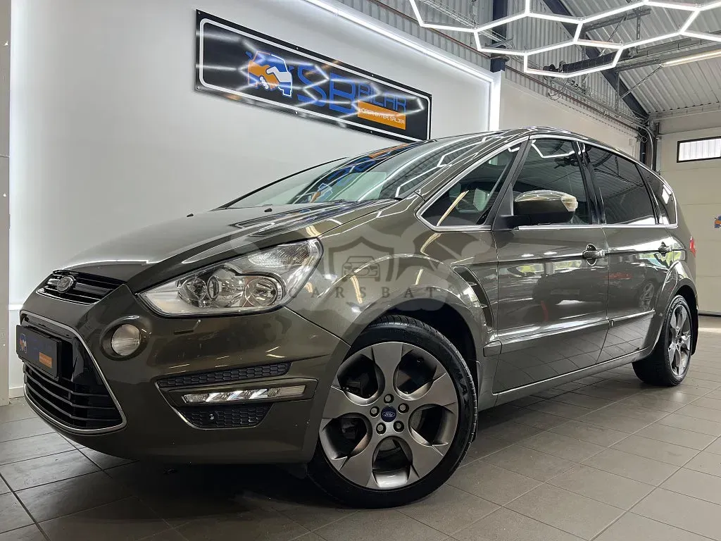 Ford S-Max 2012