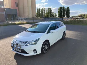 Toyota Avensis 2015