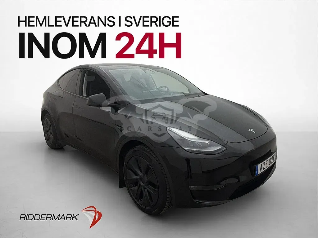 Tesla Model Y 2025