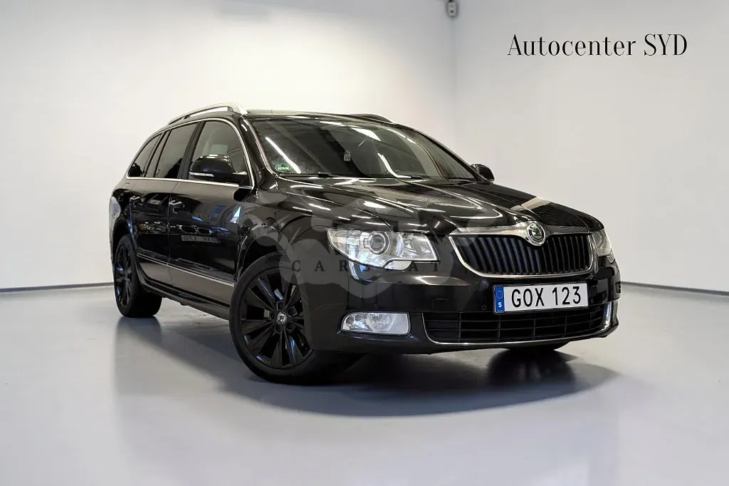 Skoda Superb 2012
