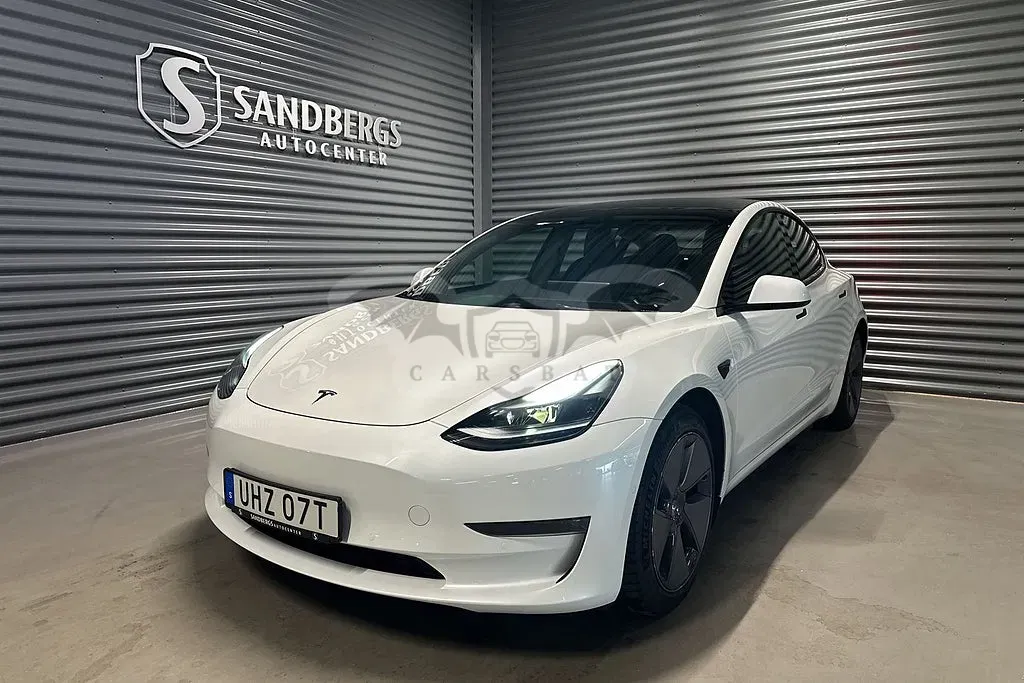 Tesla Model 3 2021