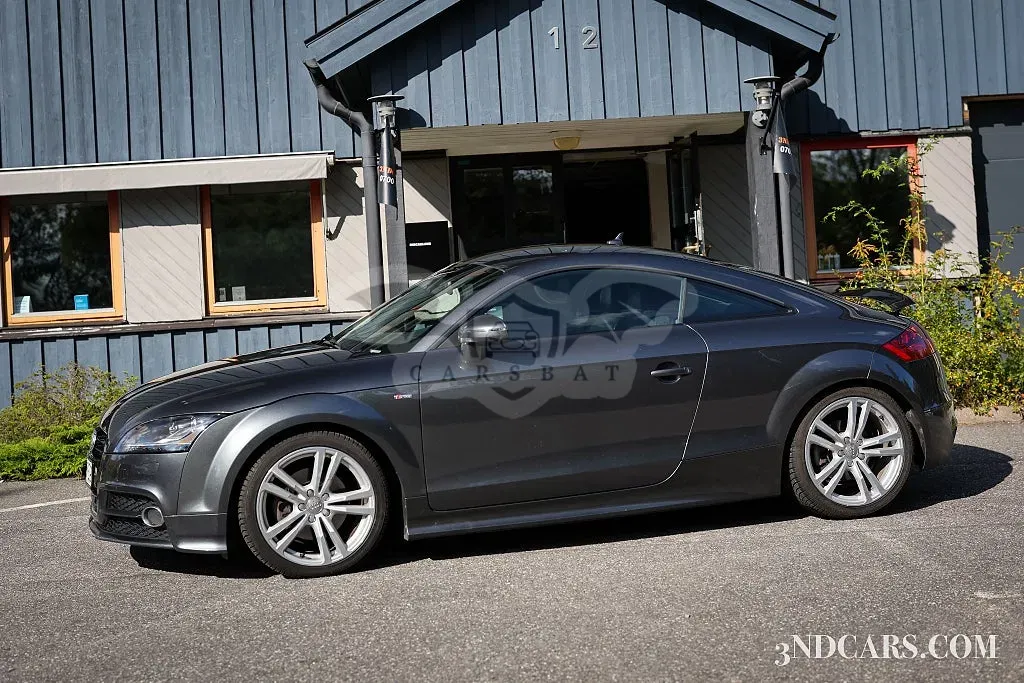 Audi TT 2011