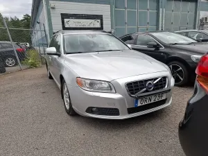 Volvo V70 2012