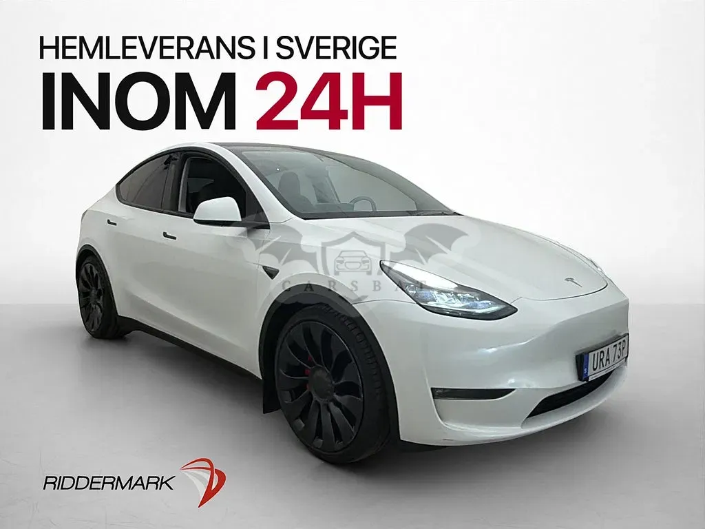 Tesla Model Y 2024