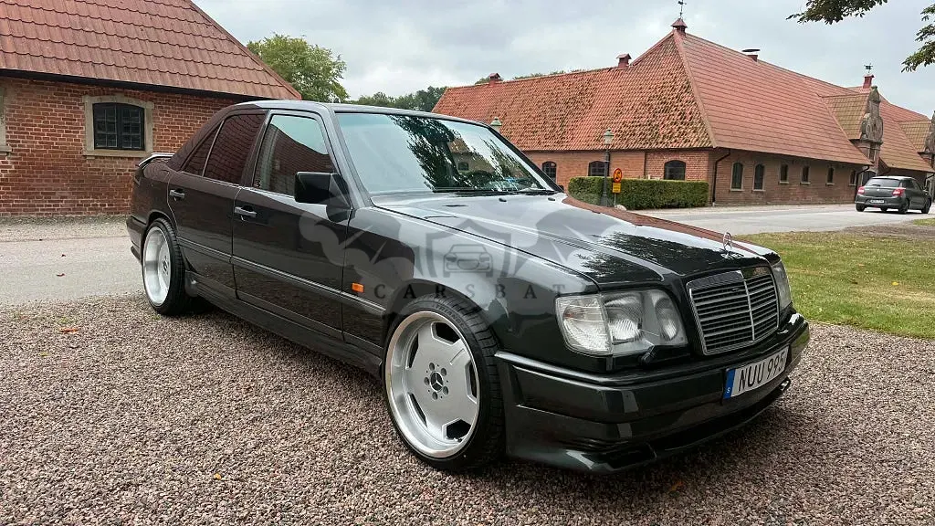 Mercedes-Benz 300 1988