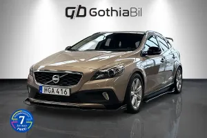 Volvo V40 2014