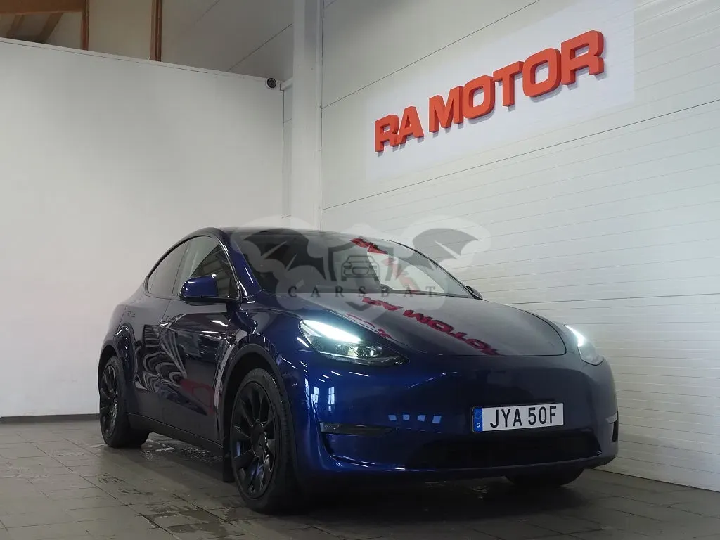 Tesla Model Y 2021