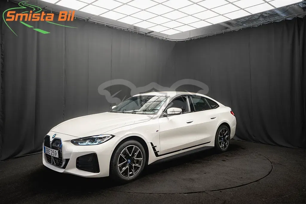 BMW i4 2024