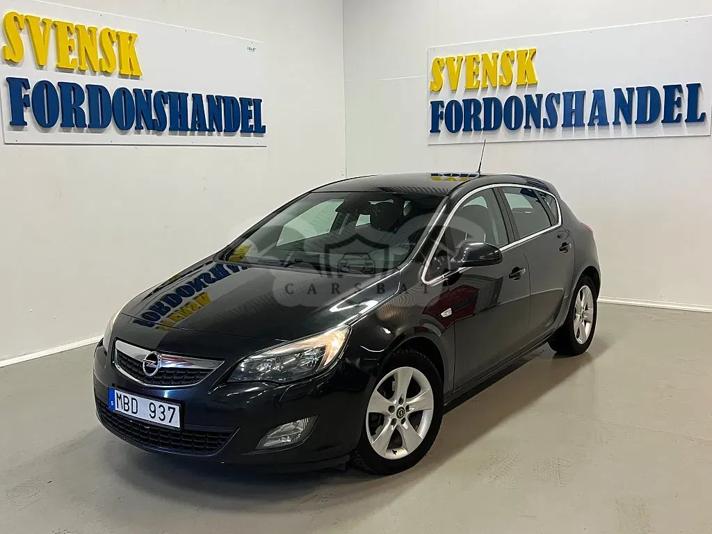 Opel Astra 2012
