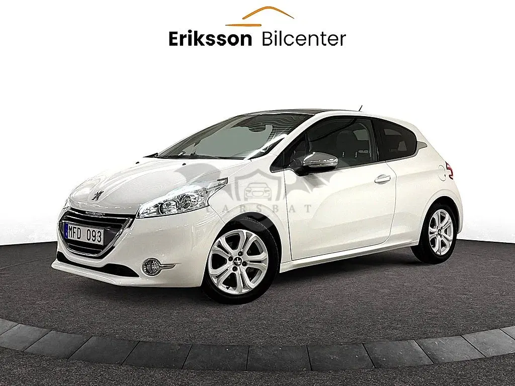 Peugeot 208 2012
