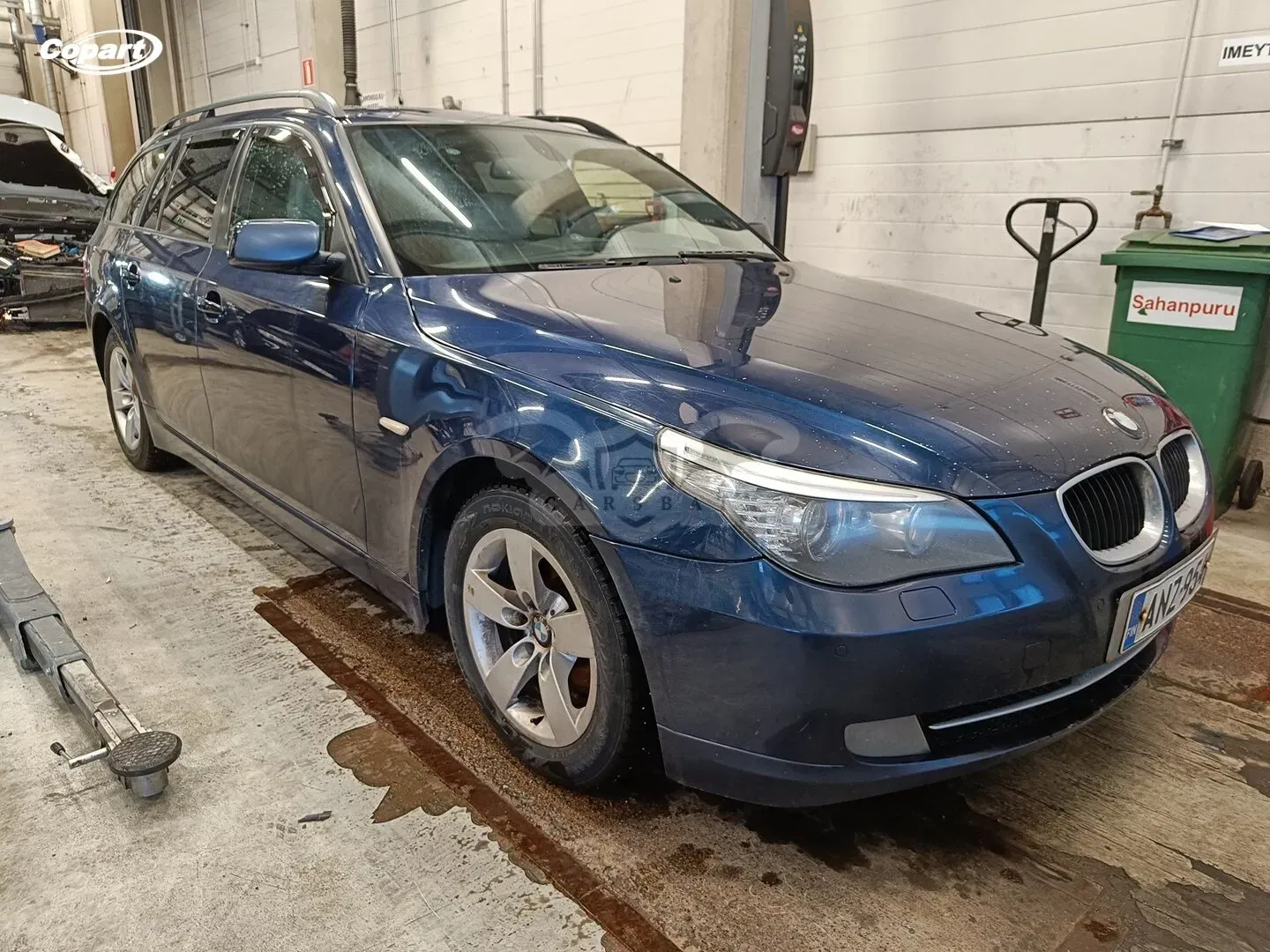 BMW 5 Series 520 d 2009