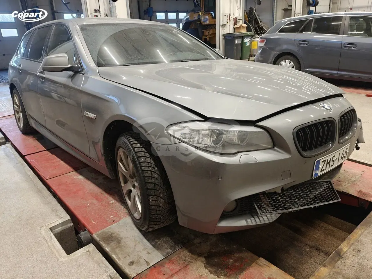 BMW 5 Series 530d xDRIVE 2012