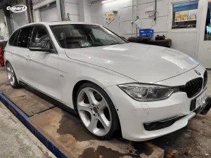 BMW 3 Series 330 d 2012