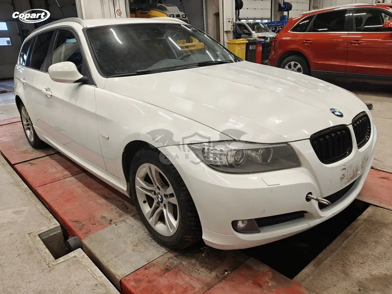 BMW 3 Series 320d xDRIVE 2012