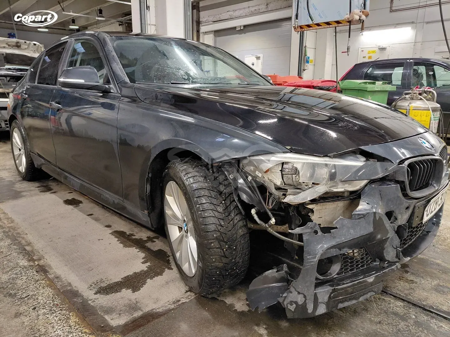 BMW 3 Series 318 d 2012