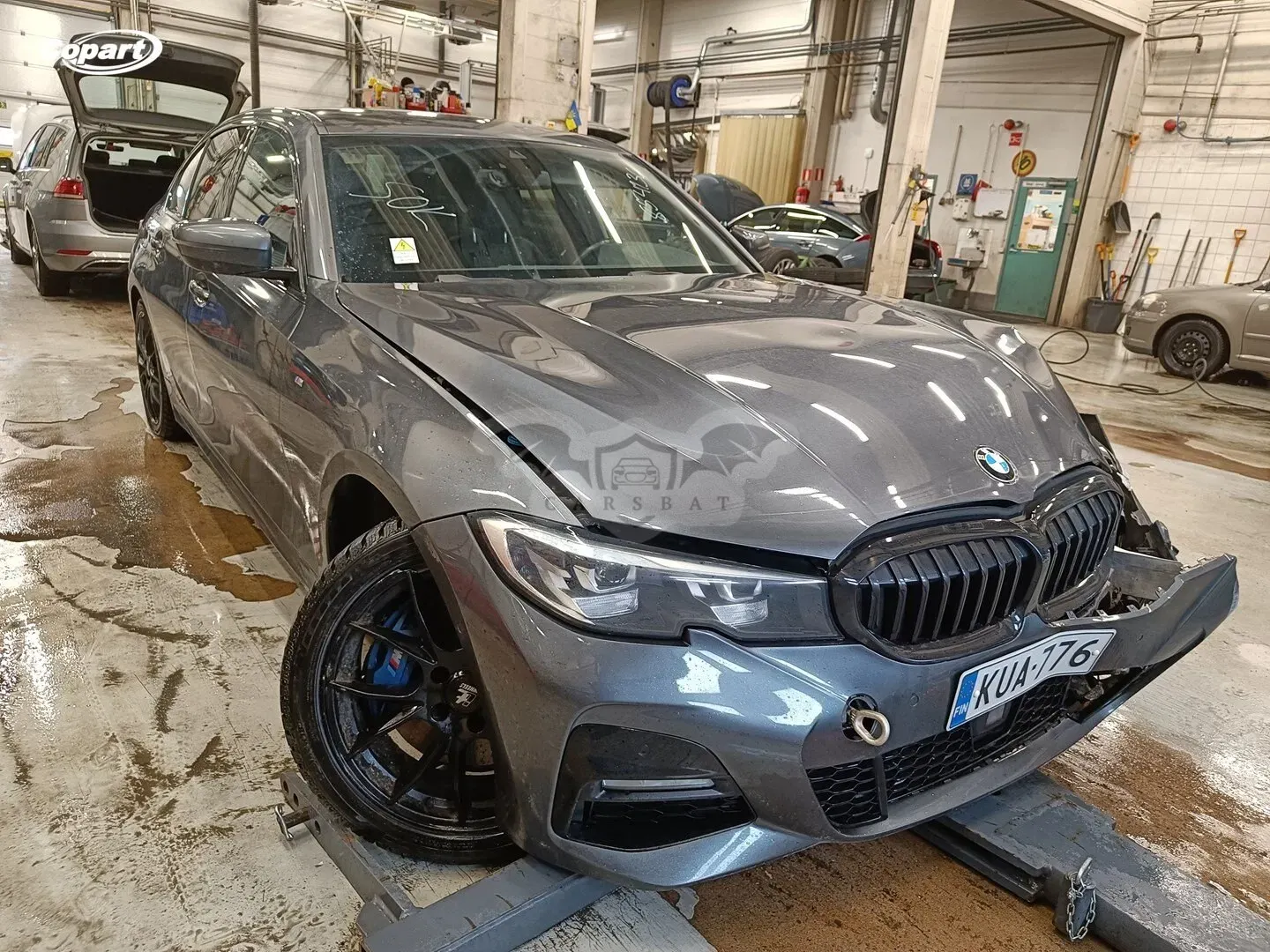 BMW 3 Series 330e xDrive 2020