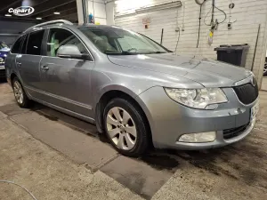 Skoda Superb 2,0 TDI 4x4 DSG 2011