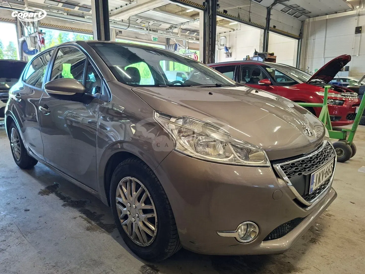 Peugeot 208 1.2 Active VTi 82 2013