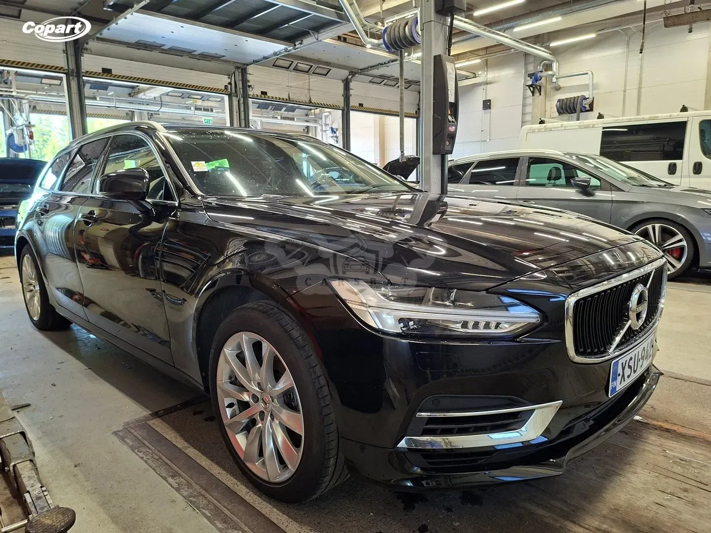 Volvo V90 T8 Twin Engine AWD 2020